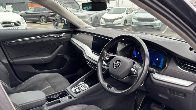 Skoda Octavia 1.4 TSI iV SE L DSG 5dr Hatchback